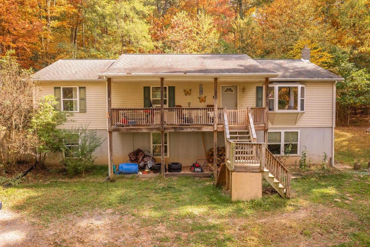  244 Moonrise Drive (Deep Creek Lake, MD)