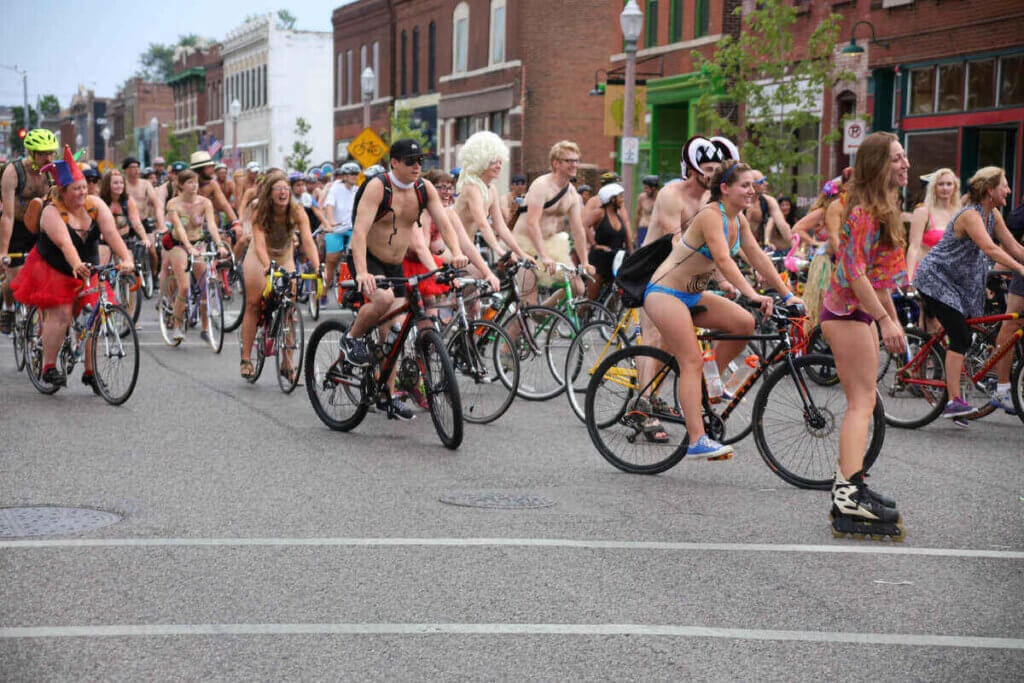 2024’s Best Cities for Naked Biking