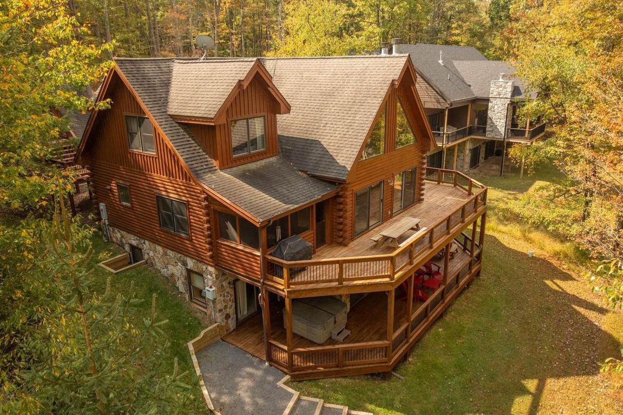 245 Santa Fe Trail (Deep Creek Lake, MD)