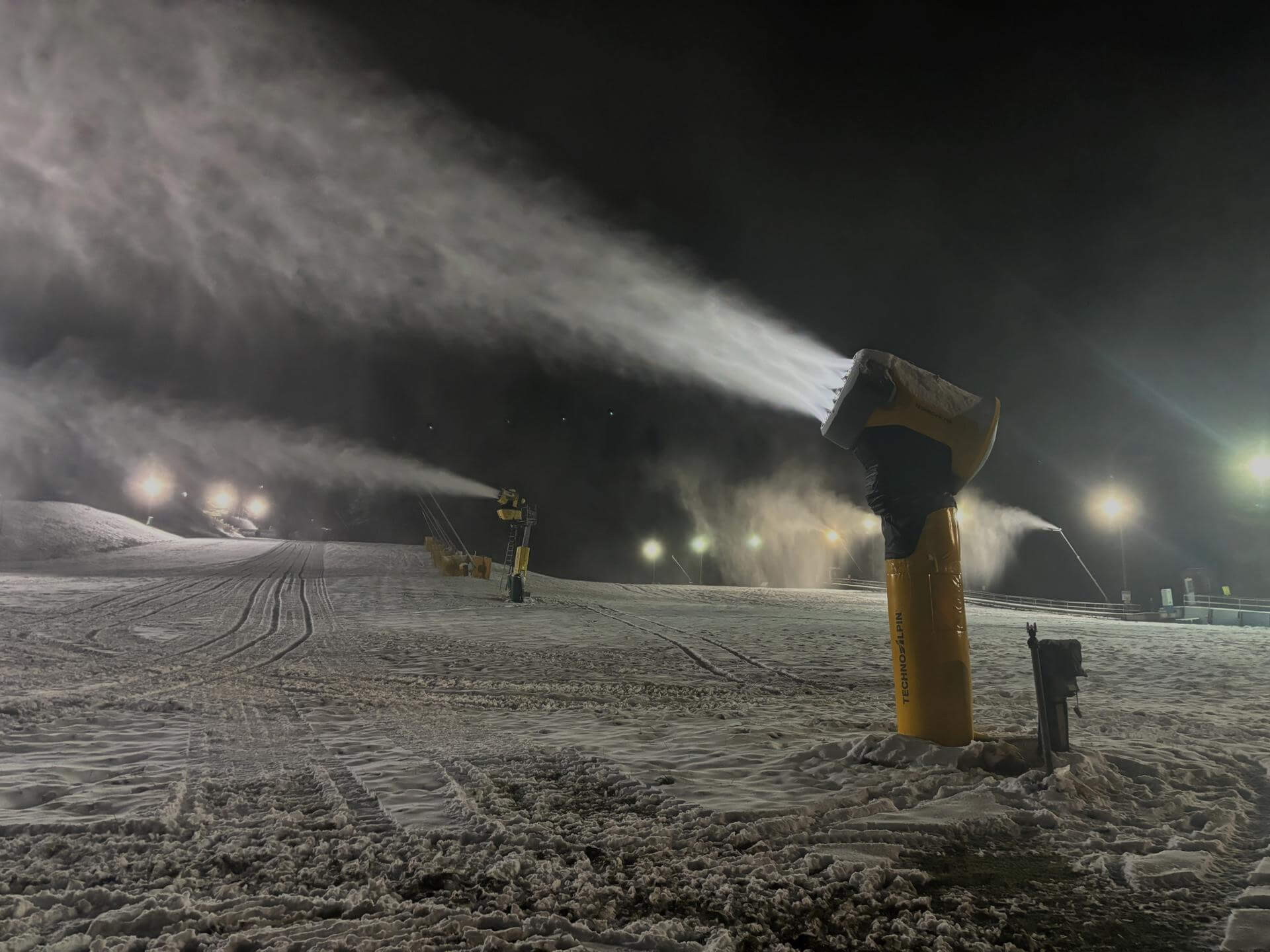 Check Out the Guns: Mother Nature Brings an Early Start to Winter (Deep Creek Lake, MD)