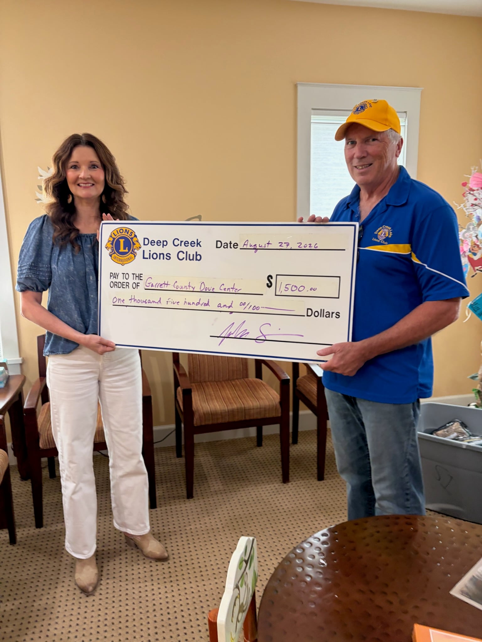 Deep Creek Lake Lions Club donates to Dove Center