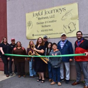 Joyful Journeys Wellness Opens in Oakland, Offering a Creative Path to Healing