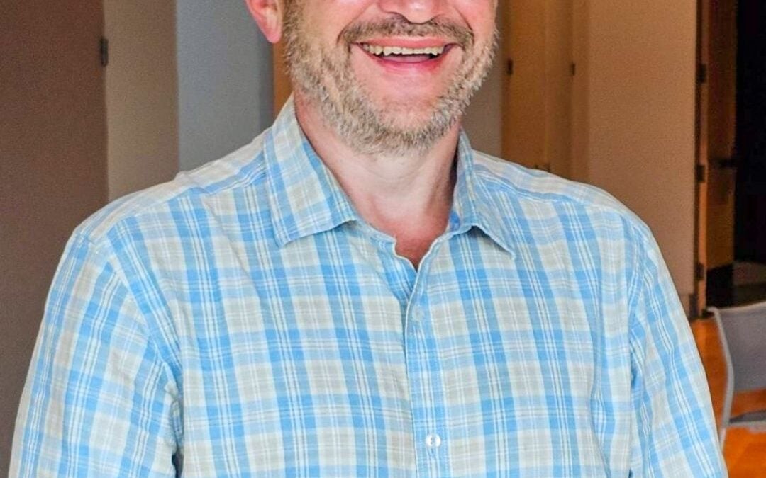 Local, National History Intertwine in Lecture