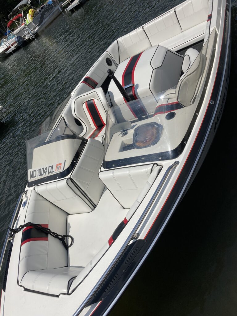 Mastercraft TriStar 190 Ski Boat