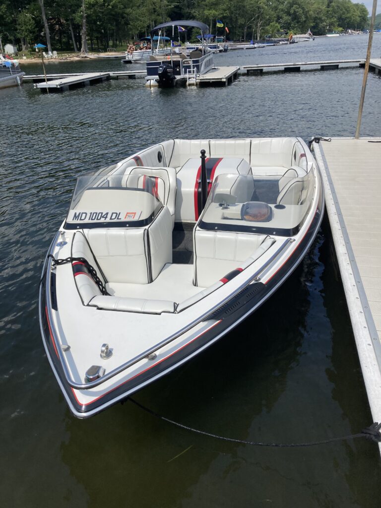 Mastercraft TriStar 190 Ski Boat