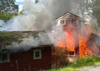 Oakland Man Arrested After Returning to Scene of Arson