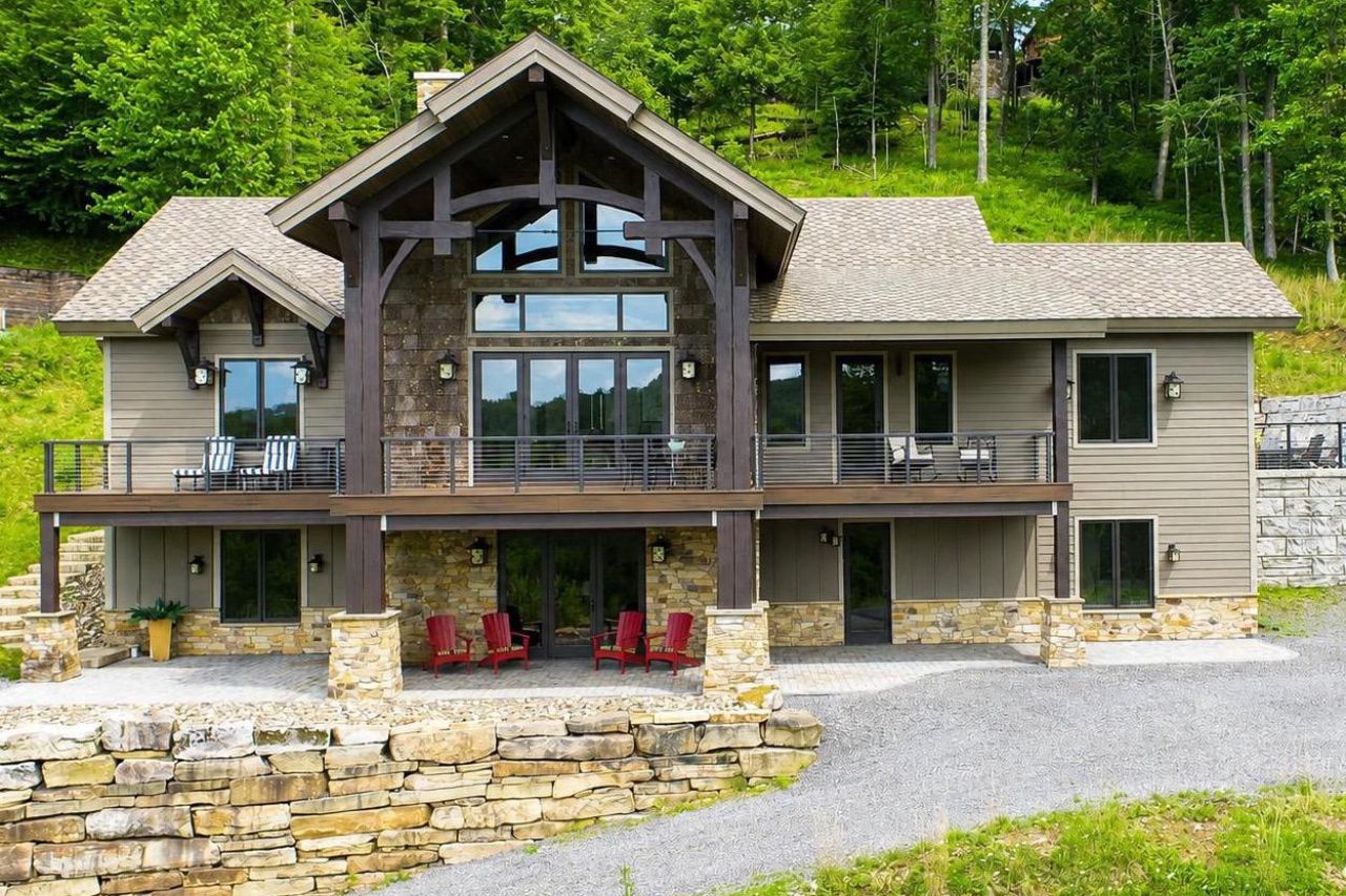 Railey Realty_2250 Marsh Hill Rd Railey Realty_2250 Marsh Hill Rd