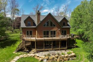 Railey Realty_2828 Glendale Rd