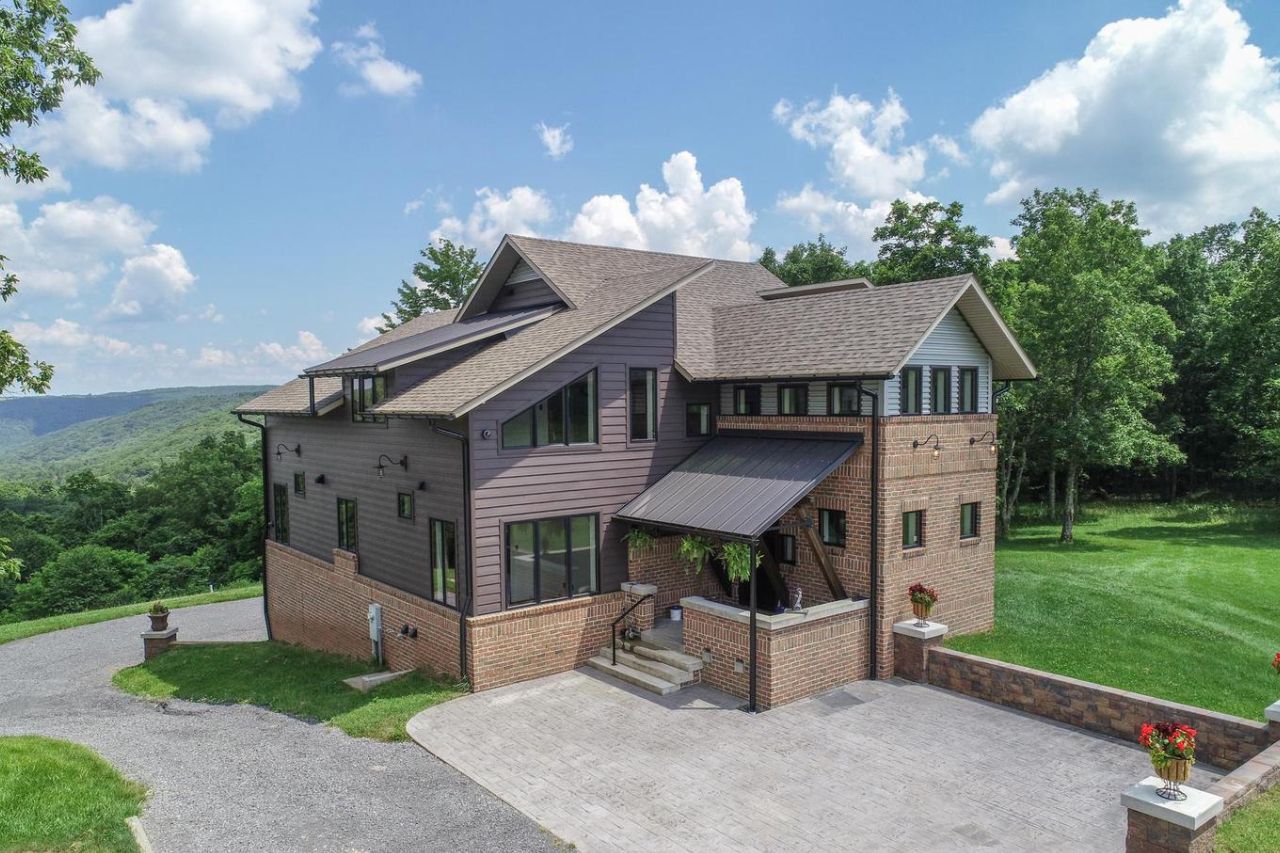 Railey Realty_415 Nazelrod Rd Railey Realty_415 Nazelrod Rd