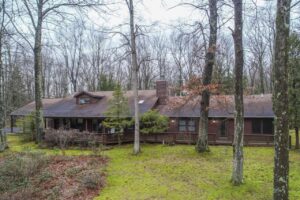 Railey Realty_526 Gleanings Drive