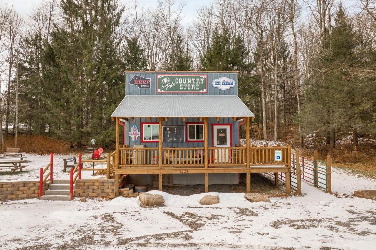 Taylor-Made Deep Creek Sales: 5423 Gorman Road