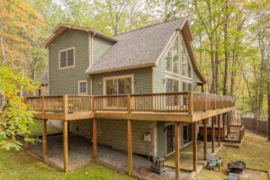 Taylor Made Real Estate_31 Linz Lane
