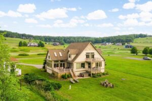 Taylor Made Real Estate_342 Lakefront Links Drive
