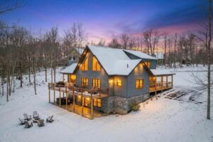 Taylor Made Real Estate_515 Winding Estates Drive