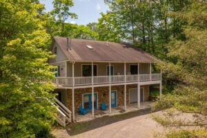 Taylor Made Real Estate_60 Barbaras Way