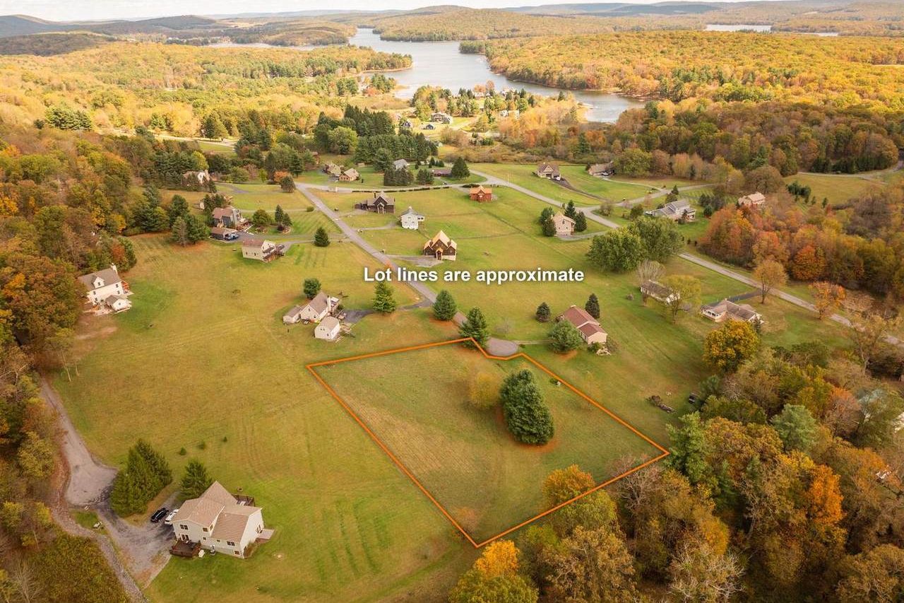 245 Santa Fe Trail (Deep Creek Lake, MD)