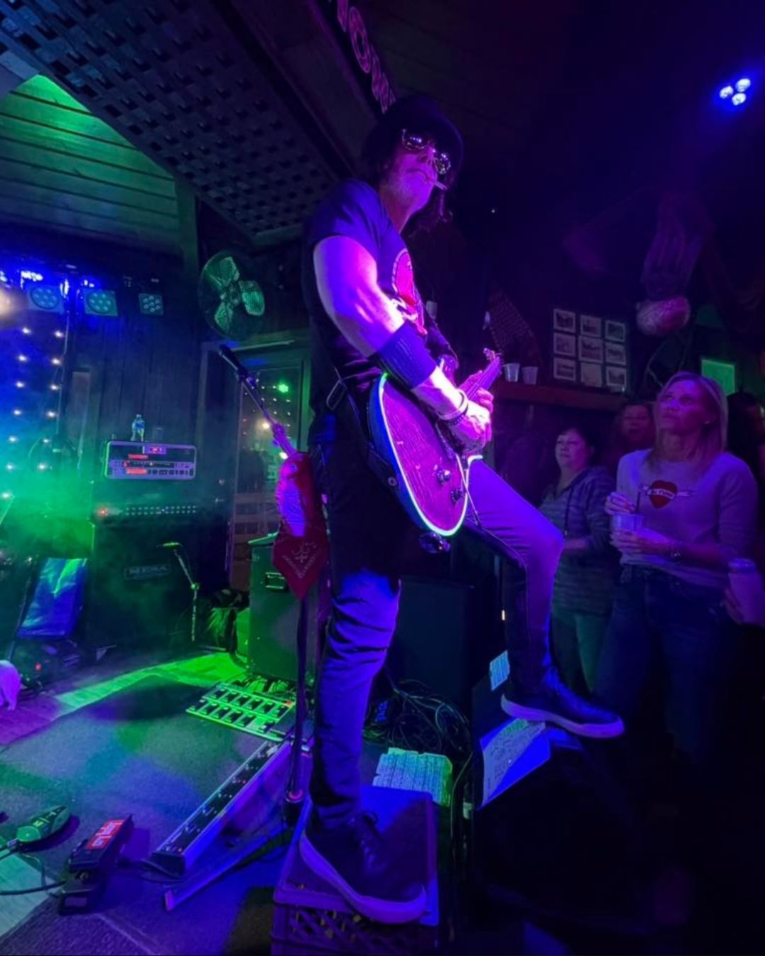 Undercover at Honi-Honi Bar