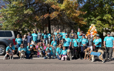 Volunteer for the Autumn Glory Parade